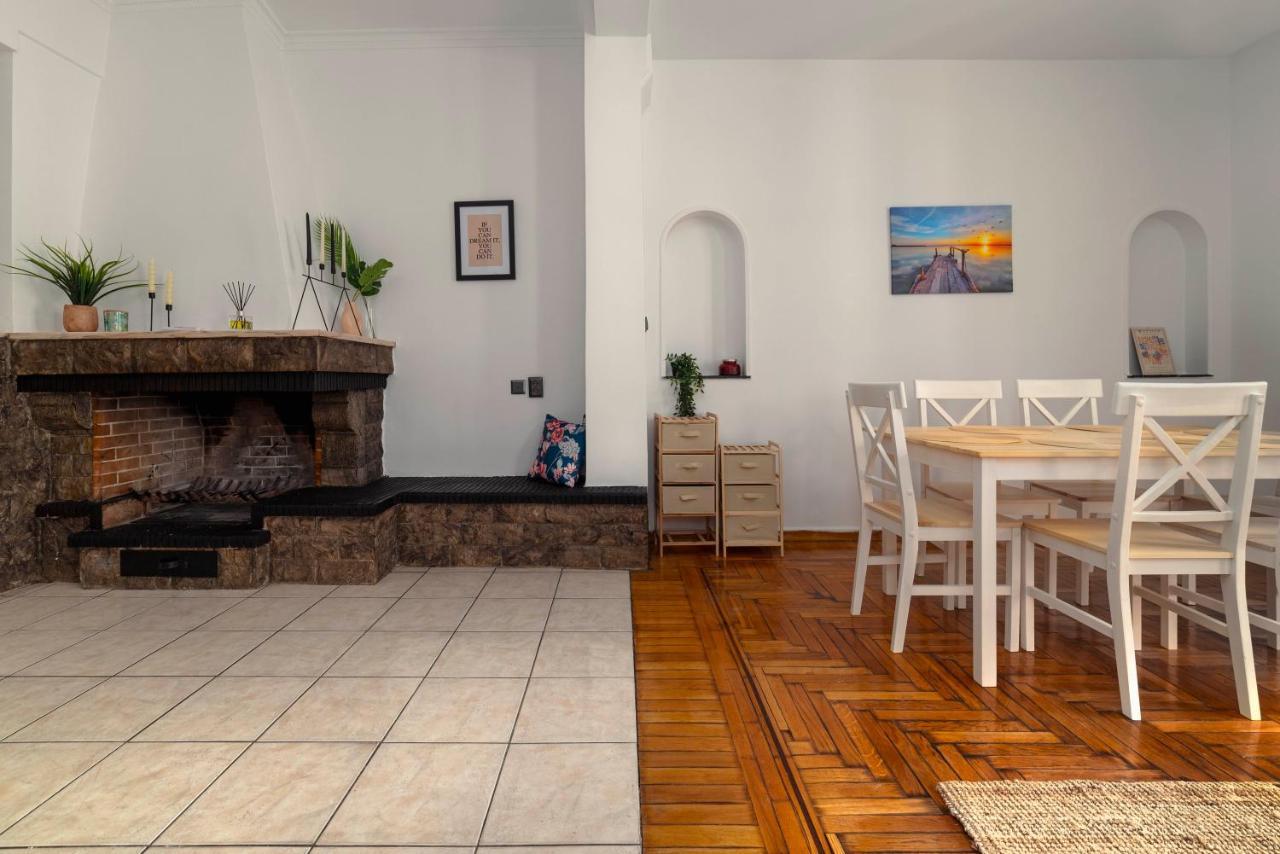 Spacious 2Bd Apartment Next To Athens Archeological Museum Zewnętrze zdjęcie