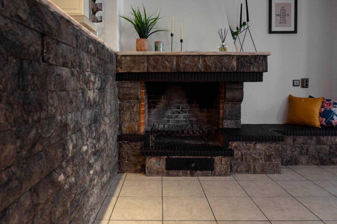 Spacious 2Bd Apartment Next To Athens Archeological Museum Zewnętrze zdjęcie